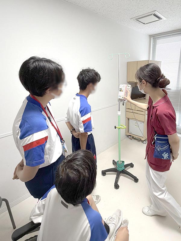 病棟での見学・指導